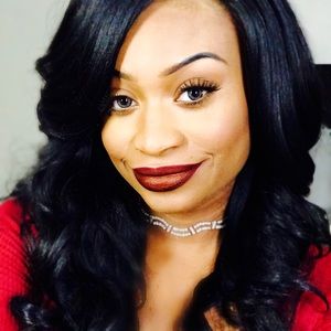 Meet your Posher, Kiana